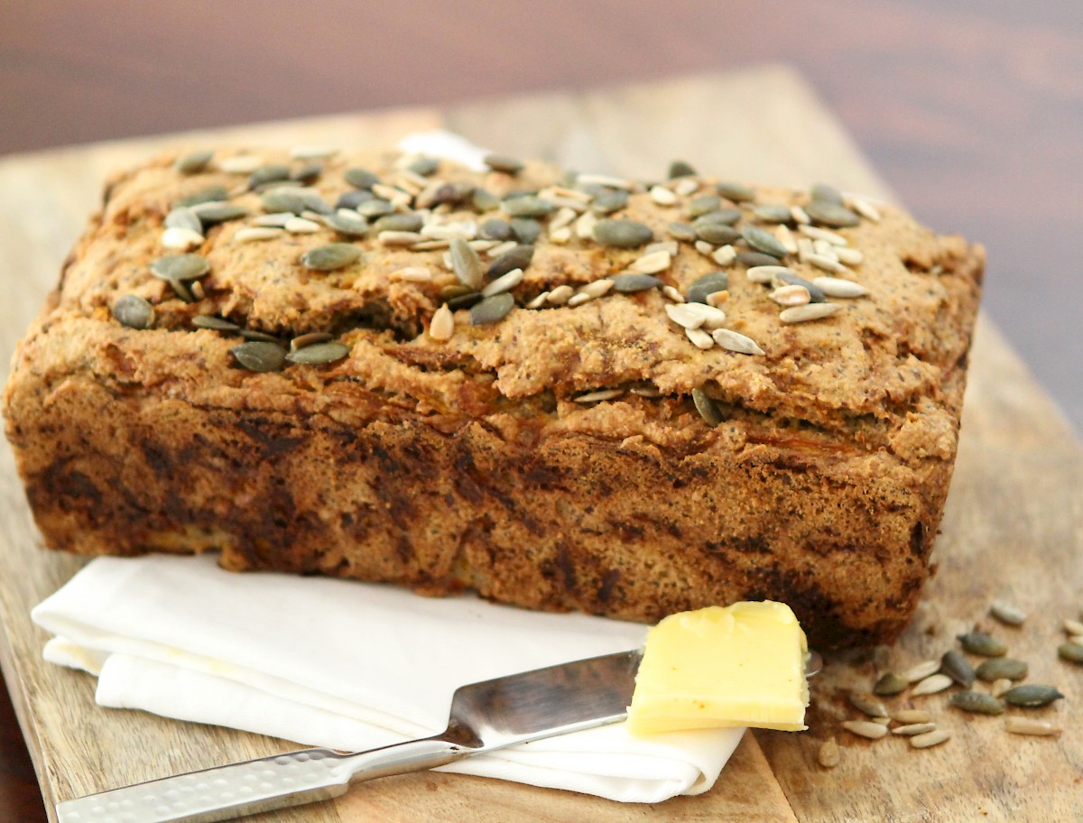 Pumpkin Sandwich Bread | Paleo | Gluten-free | The JOYful Table