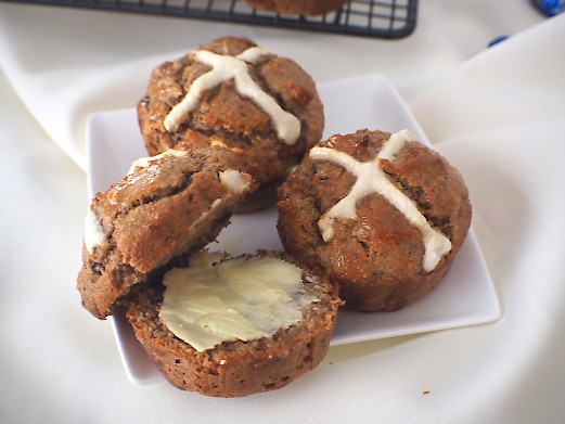 paleo hot cross buns buttered
