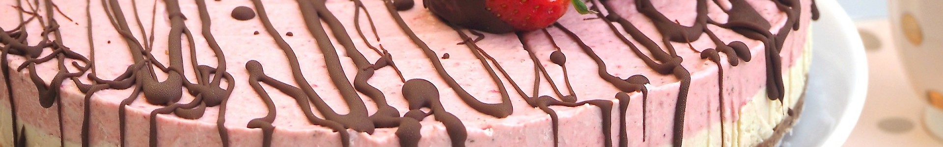 Strawberry Cream Cheesecake