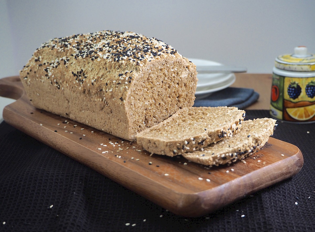 Paleo Sesame Sandwich Loaf (nut-free) | Paleo | Gluten-free | The JOYful Table