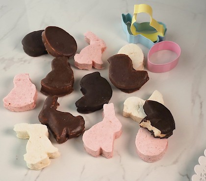 Chocolate Coated Easter Marshmallows