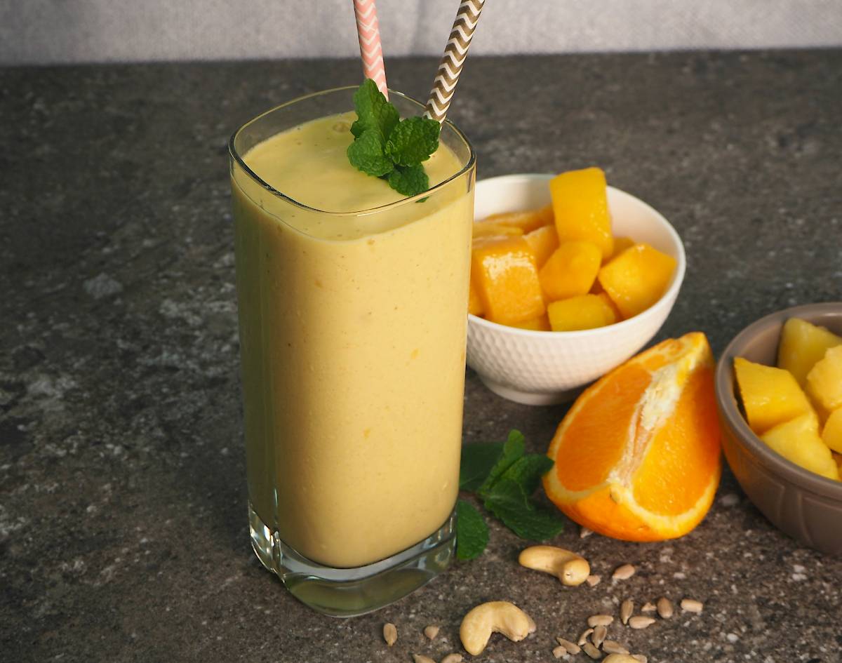 Tropical Smoothie | Paleo | Gluten-free | The JOYful Table