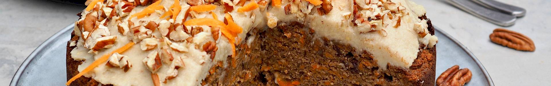 Carrot & Pecan Cake