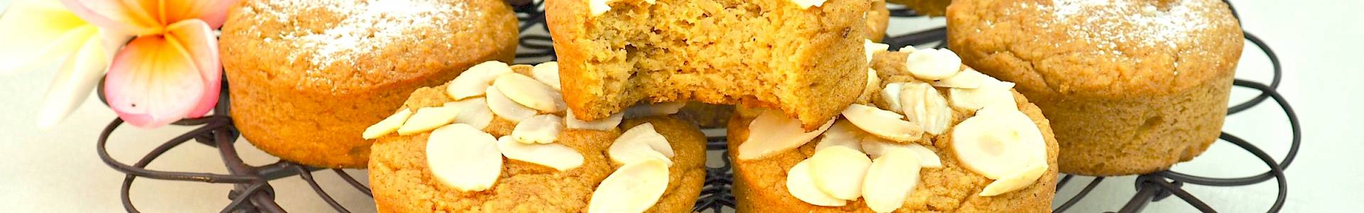 Orange and Almond Mini Cakes