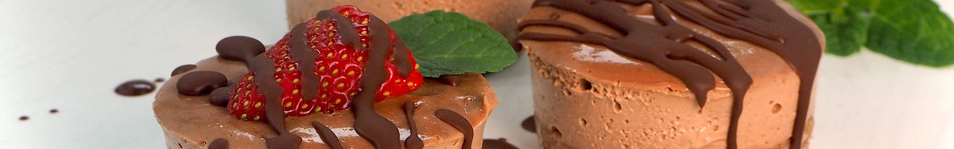 Choc Mint Mini Cheesecakes (dairy-free)