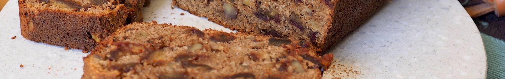 Cinnamon & Date Loaf