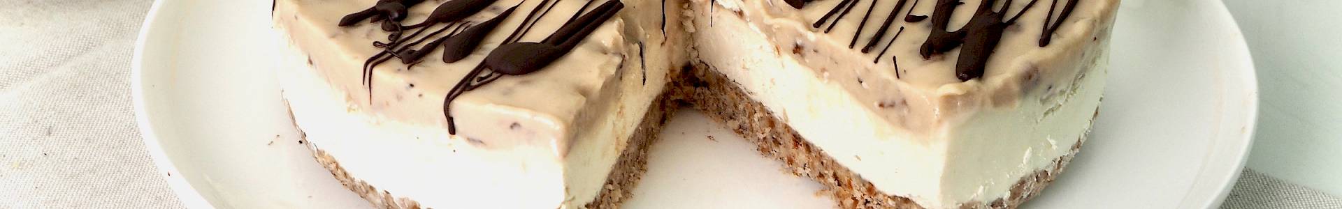 Salted Caramel Cheesecake (dairy-free)