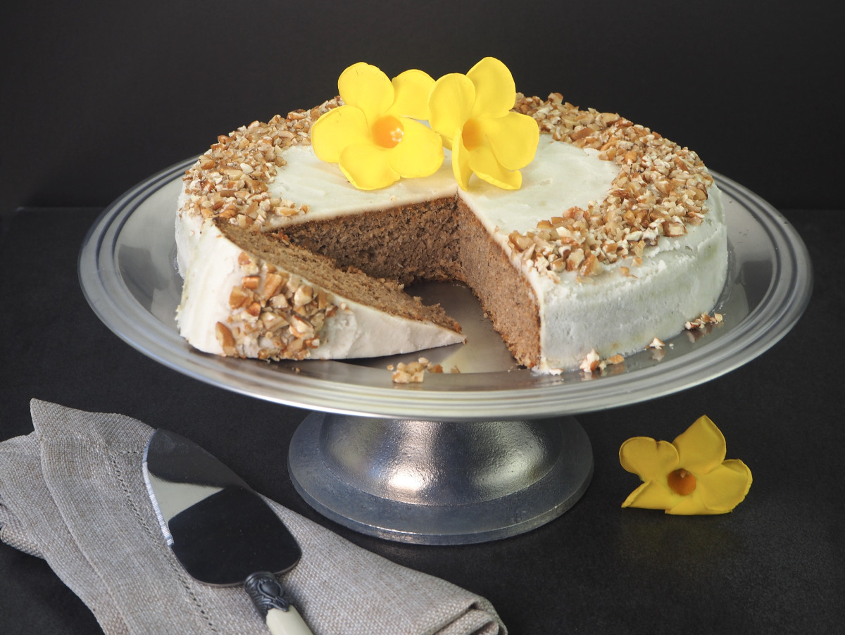 Banana and Pineapple Cake | Paleo | Gluten-free | The JOYful Table