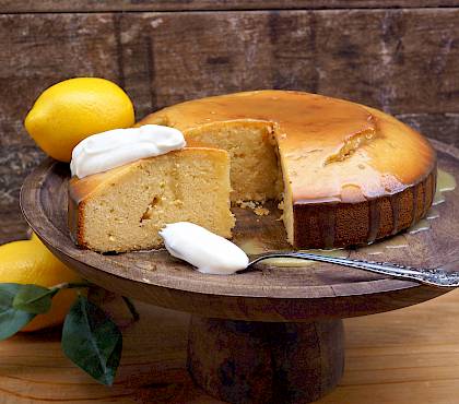 Lemon & Almond Cake with Glaze